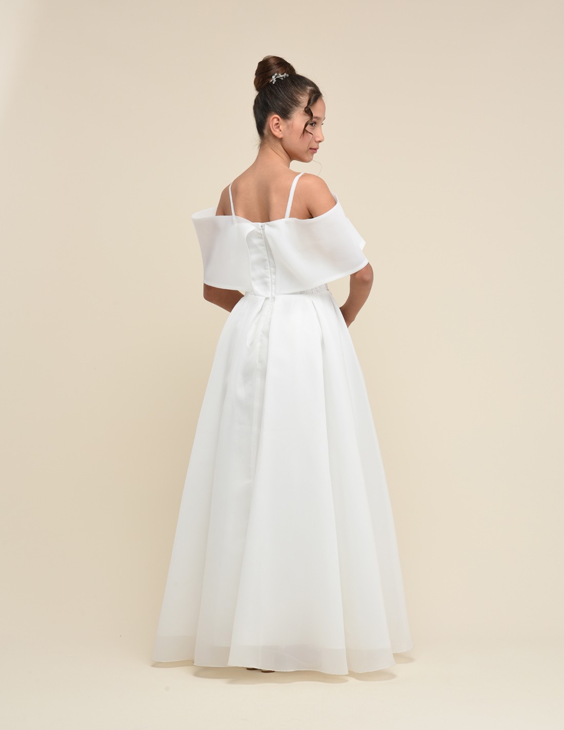 Robe fille epaule dénudée sale